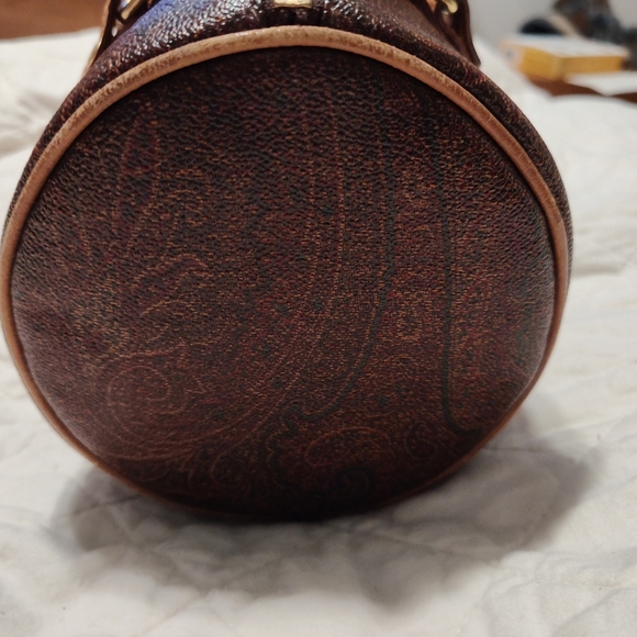 Etro beautiful bag great condition - Picture 6 of 15